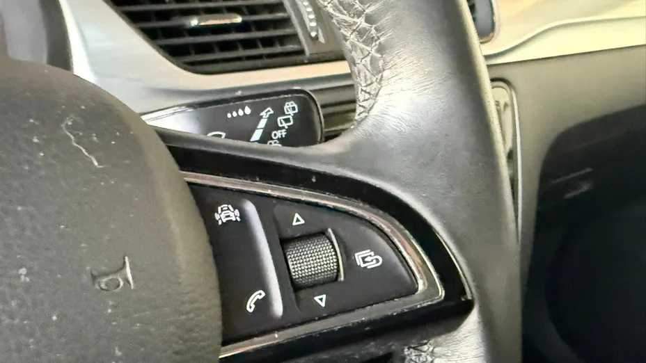 SKODA Rapid Rapid Spb. 1.0 TSI Ambition