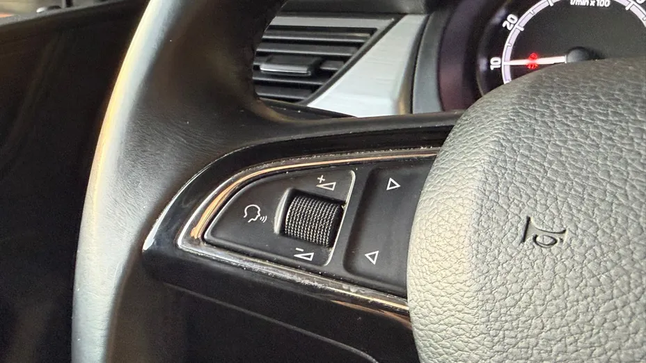 SKODA Rapid Rapid Spb. 1.0 TSI Ambition