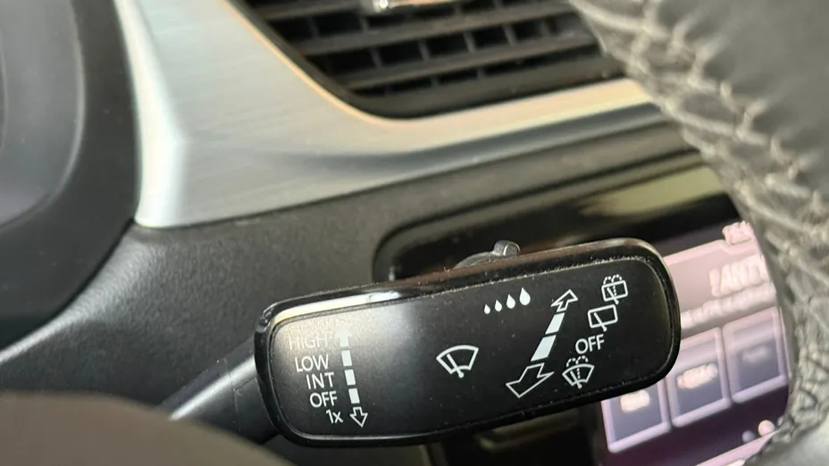 SKODA Rapid Rapid Spb. 1.0 TSI Ambition