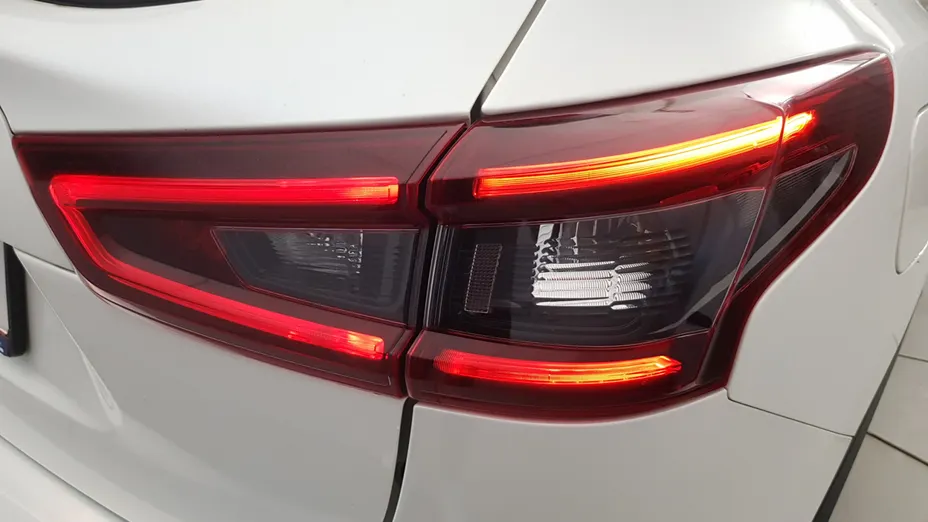 NISSAN Qashqai Qashqai 1.3 DIG-T N-Connecta EU6d