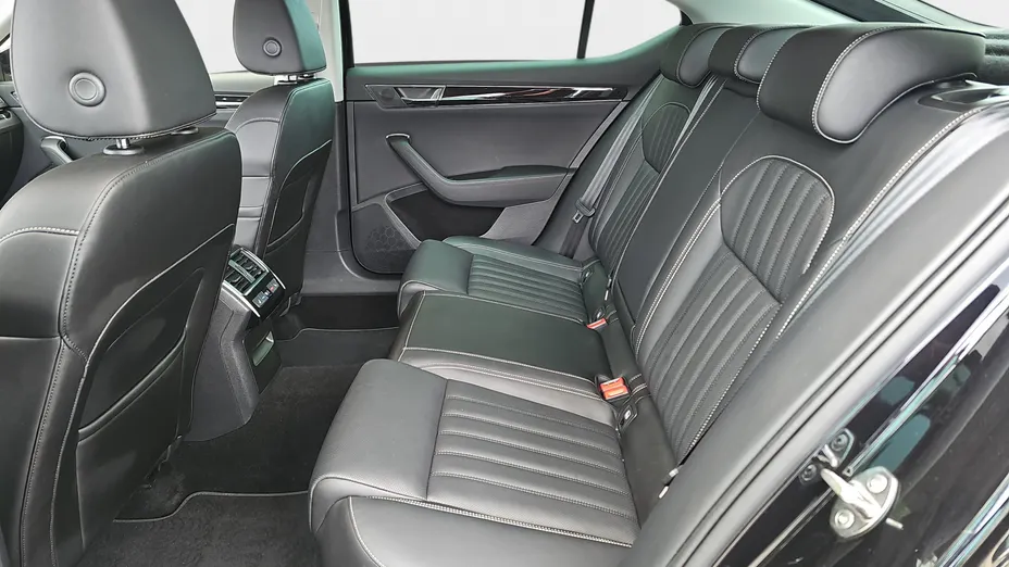 SKODA Superb Superb 2.0 TSI 4x4 L&K DSG