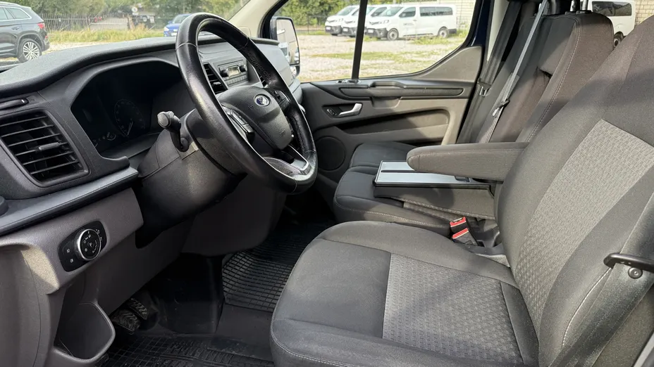 FORD Transit Custom Transit Custom Kombi 320 L2H2 Trend