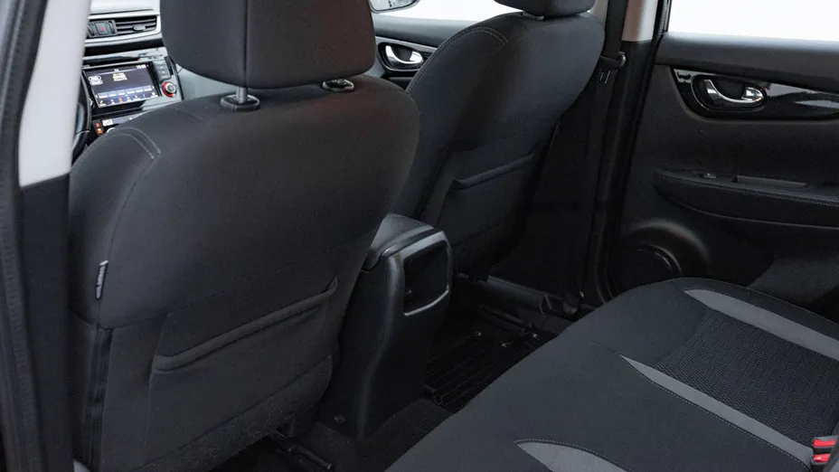 NISSAN Qashqai Qashqai 1.3 DIG-T Acenta