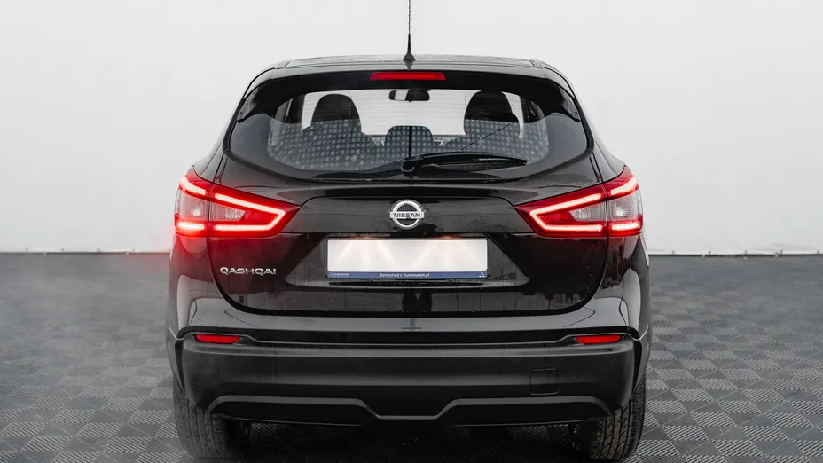 NISSAN Qashqai Qashqai 1.3 DIG-T Acenta