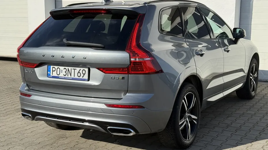 VOLVO XC60 XC60 B5 D AWD R-Design aut