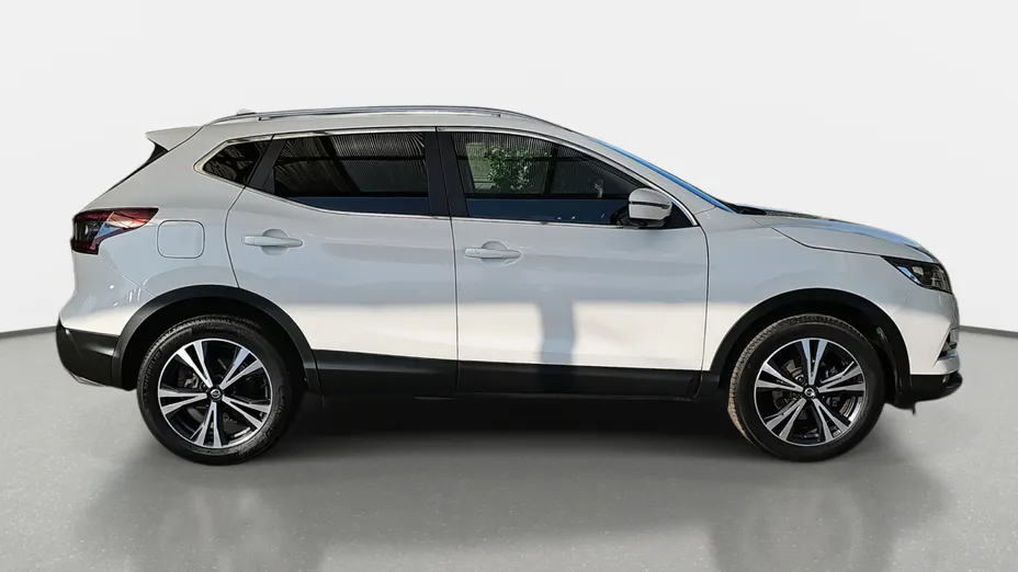 NISSAN Qashqai Qashqai 1.3 DIG-T N-Connecta DCT
