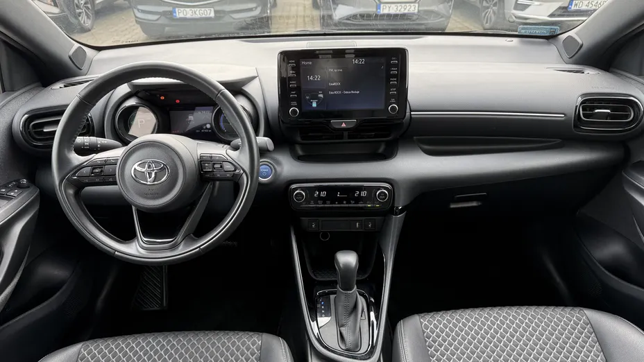 TOYOTA Yaris Yaris Hybrid 1.5 Selection Style