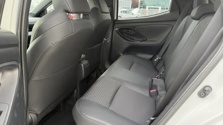 TOYOTA Yaris Yaris Hybrid 1.5 Selection Style