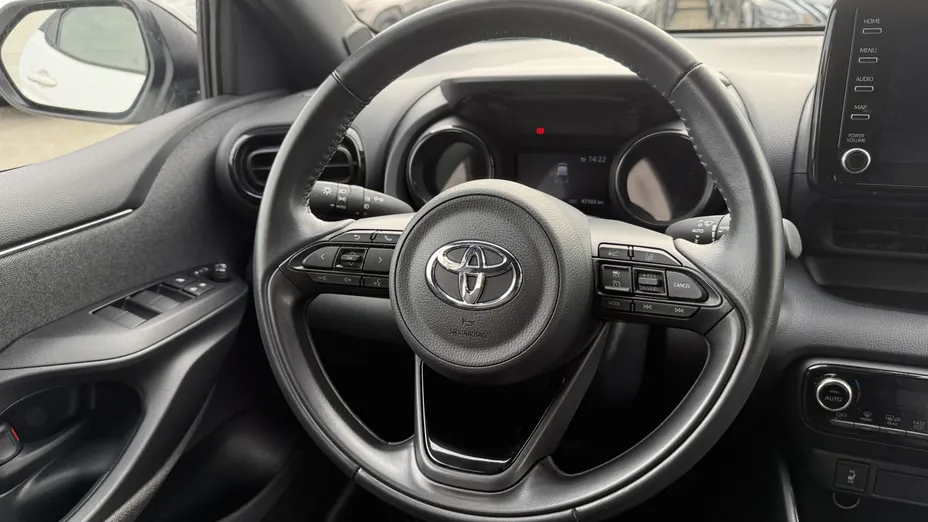TOYOTA Yaris Yaris Hybrid 1.5 Selection Style