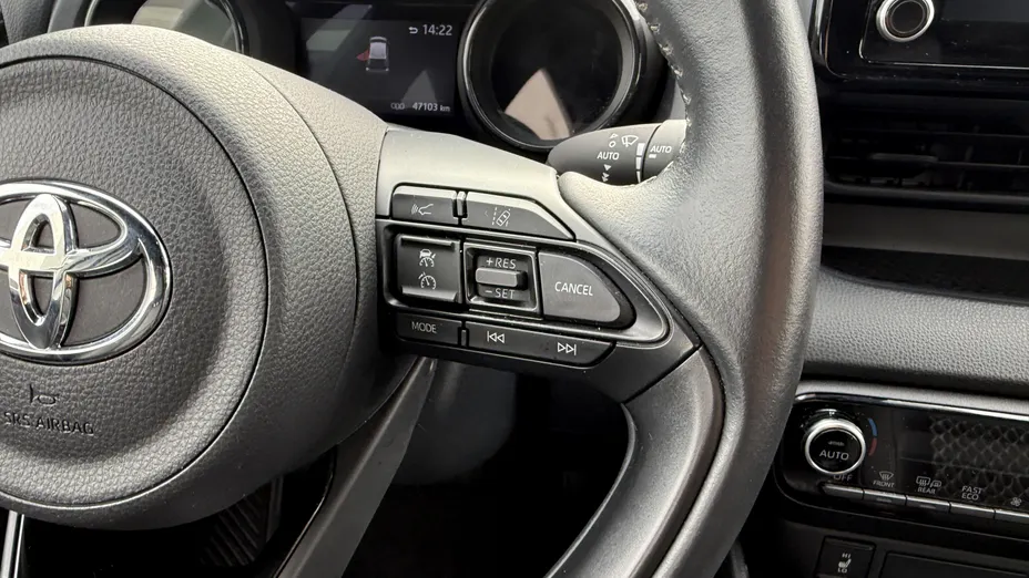 TOYOTA Yaris Yaris Hybrid 1.5 Selection Style