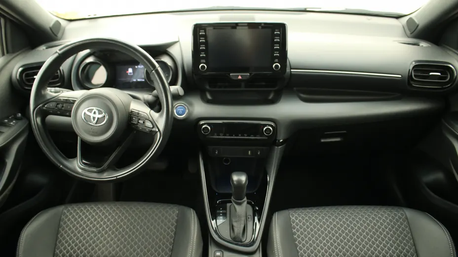 TOYOTA Yaris Yaris Hybrid 1.5 Selection Style