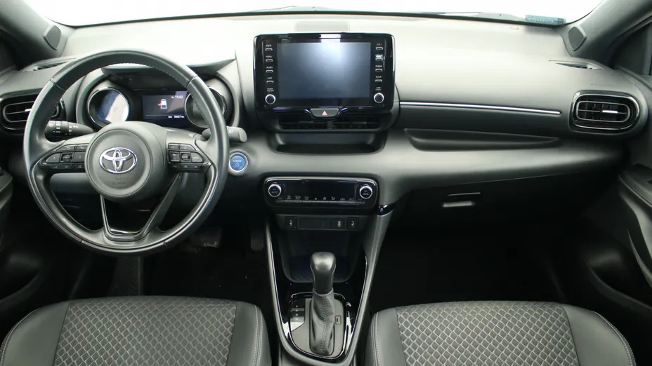 TOYOTA Yaris Yaris Hybrid 1.5 Selection Style