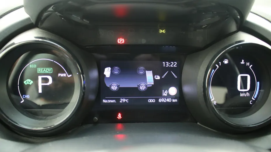 TOYOTA Yaris Yaris Hybrid 1.5 Selection Style