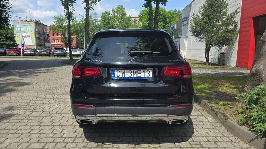 MERCEDES-BENZ GLC GLC 200 d 4-Matic Business Edition