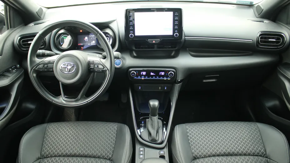 TOYOTA Yaris Yaris Hybrid 1.5 Selection Style