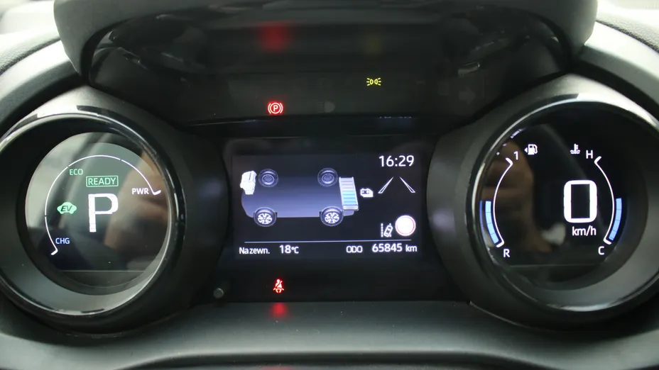 TOYOTA Yaris Yaris Hybrid 1.5 Selection Style