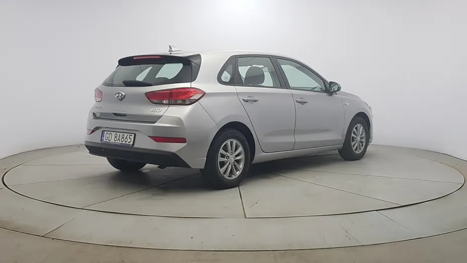 HYUNDAI i30 i30 1.5 DPI Classic +