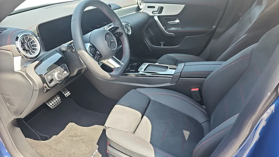 MERCEDES-BENZ CLA CLA 200 AMG Line 7G-DCT Nowy