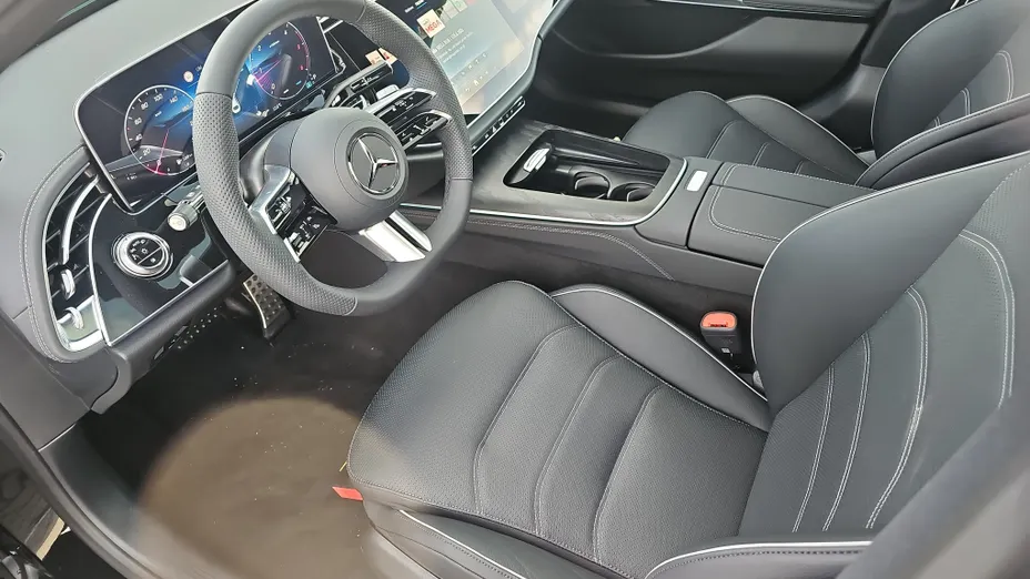 MERCEDES-BENZ E Klasa E 220 d mHEV 4-Matic AMG 9G-Tronic Nowy