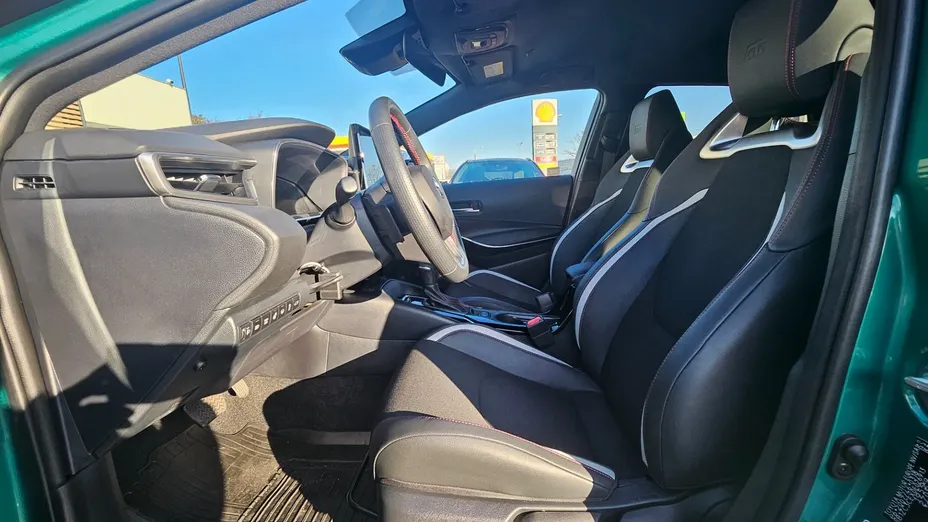 TOYOTA Corolla Corolla 2.0 Hybrid Comfort