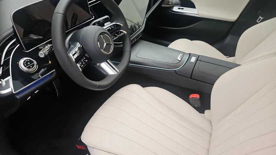 MERCEDES-BENZ E Klasa E 220 d mHEV 4-Matic AMG 9G-Tronic Nowy