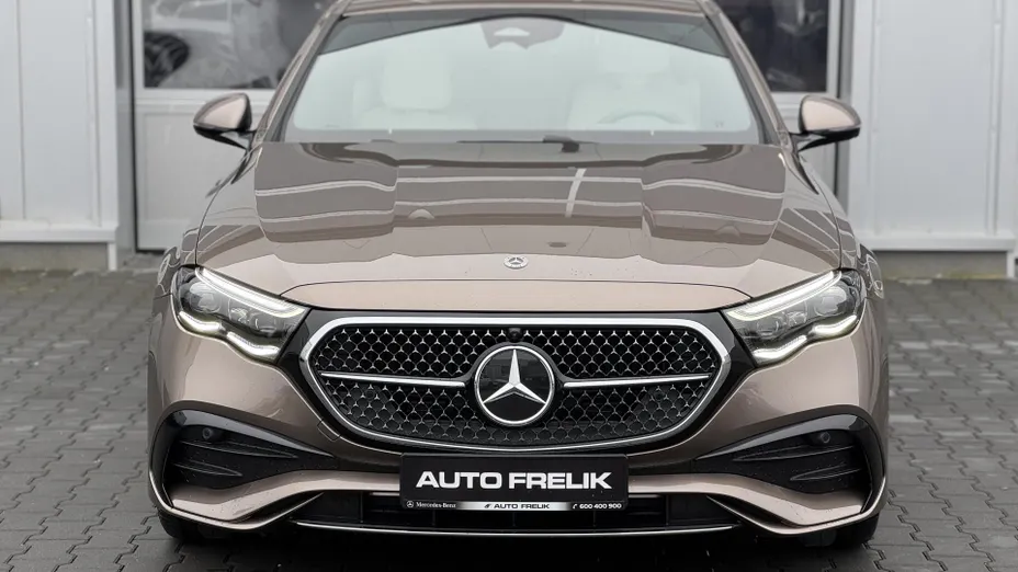 MERCEDES-BENZ E Klasa E 220 d mHEV 4-Matic AMG 9G-Tronic Nowy