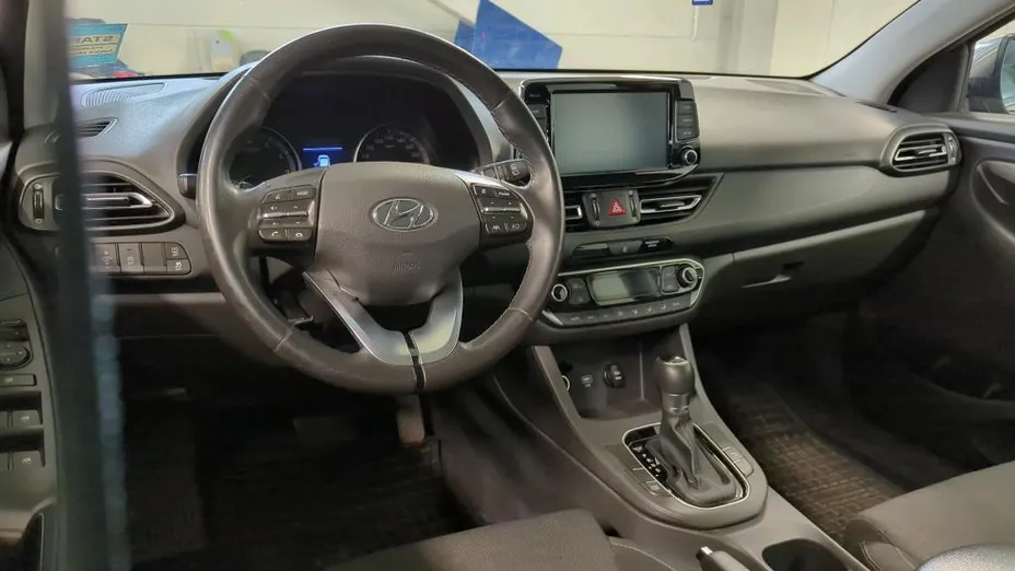 HYUNDAI i30 i30 1.5 T-GDI 48V Comfort DCT