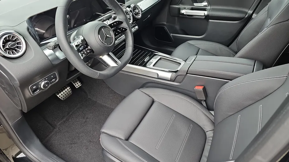 MERCEDES-BENZ GLB GLB 200 d 4-Matic AMG Line 8G-DCT Nowy