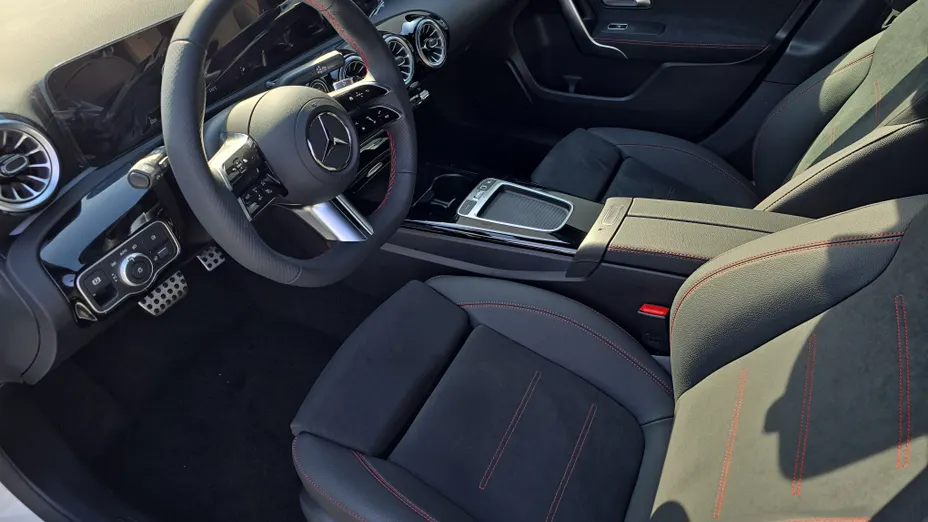 MERCEDES-BENZ A Klasa A 200 AMG Line 7G-DCT Nowy