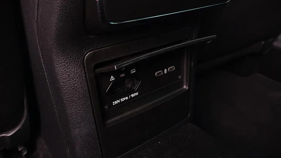 SKODA Superb Superb 2.0 TDI SCR Ambition DSG