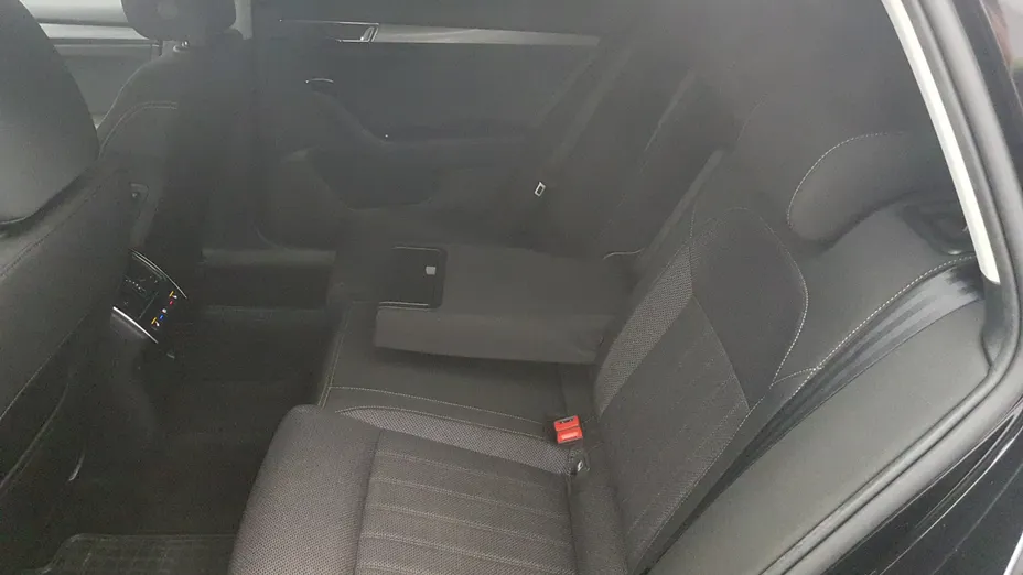 SKODA Superb Superb 2.0 TDI SCR Style DSG