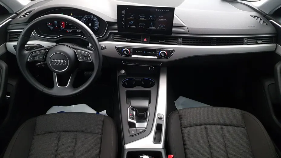 AUDI A4 A4 40 TFSI mHEV Advanced S tronic
