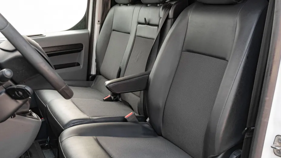 TOYOTA Proace Proace 2.0 D-4D Long 3,1t Active