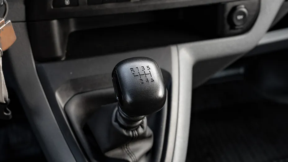 TOYOTA Proace Proace 2.0 D-4D Long 3,1t Active