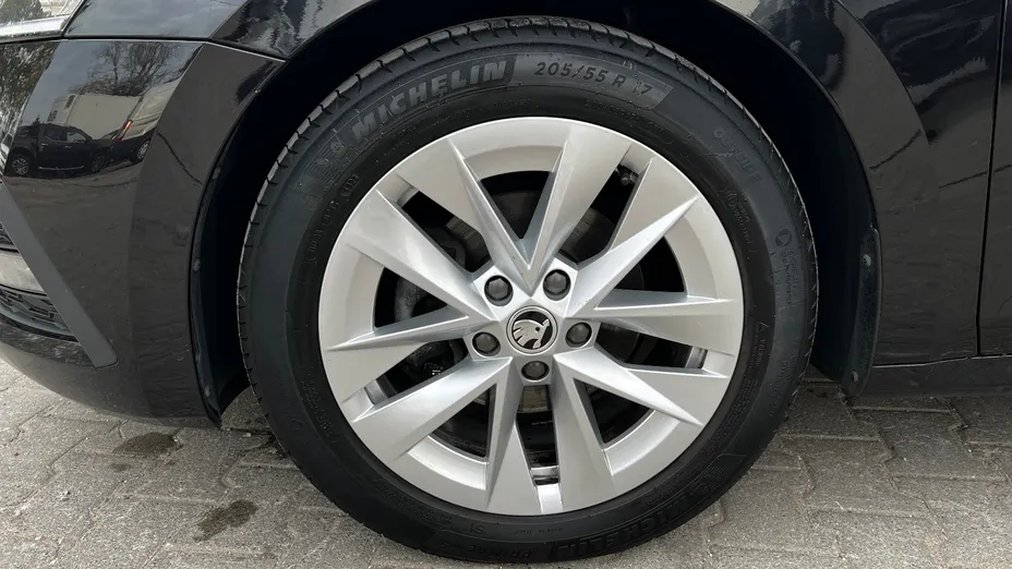 SKODA Octavia Octavia 1.5 TSI ACT Ambition