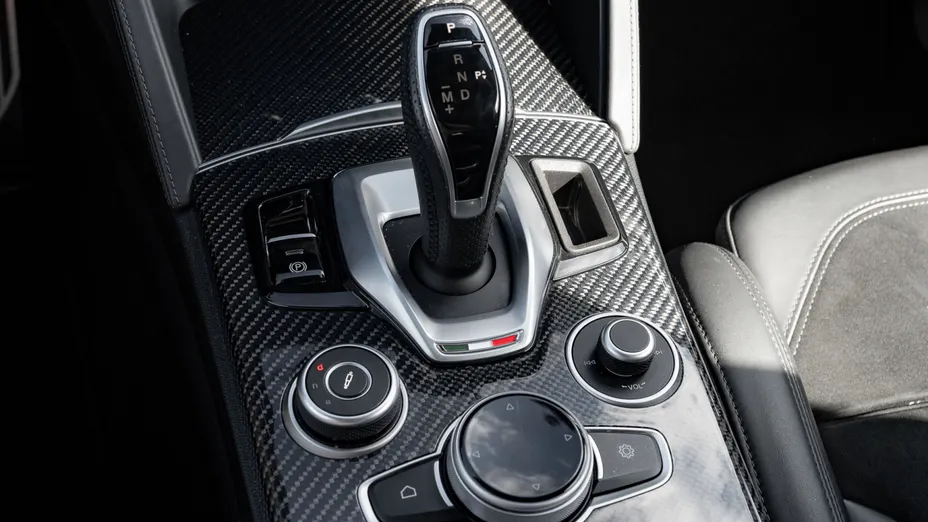 ALFA ROMEO Stelvio Stelvio 2.0 Turbo Veloce TI Q4 aut