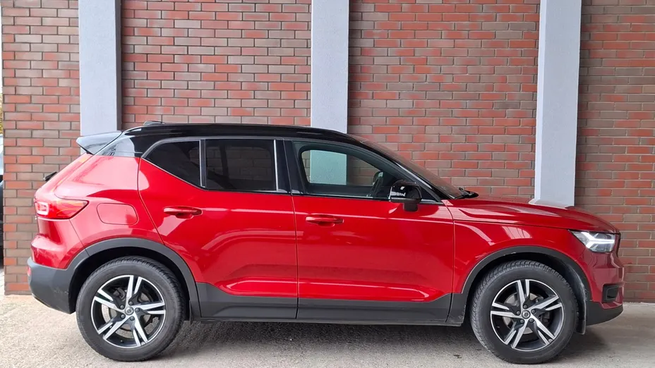 VOLVO XC40 XC40 T3 R-Design aut