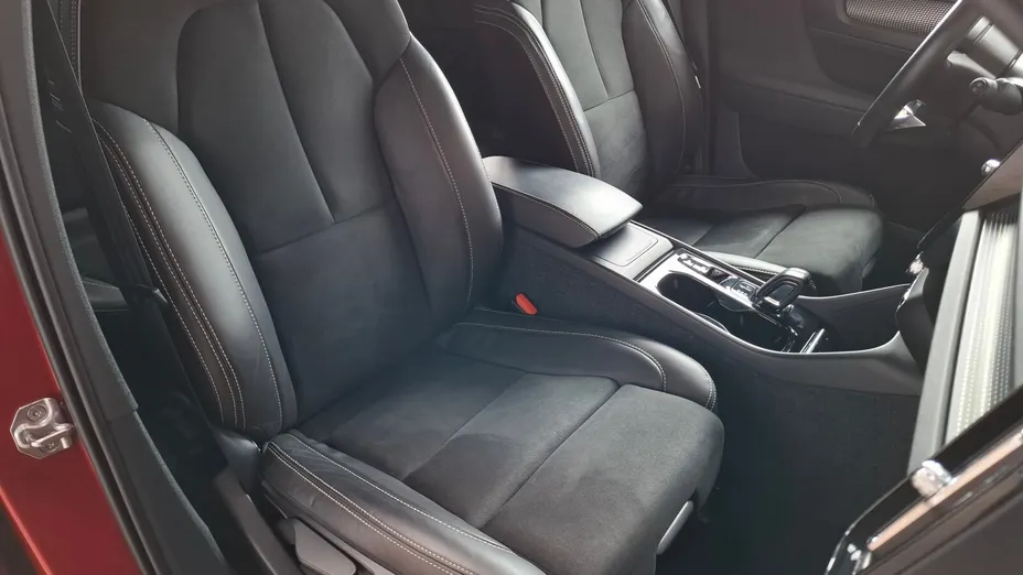 VOLVO XC40 XC40 T3 R-Design aut