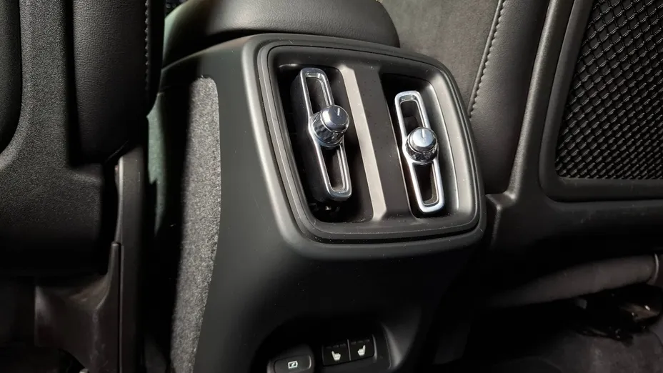 VOLVO XC40 XC40 T3 R-Design aut