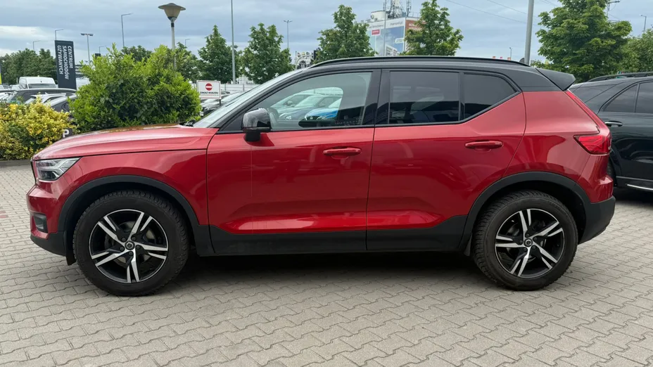 VOLVO XC40 XC40 T3 R-Design aut