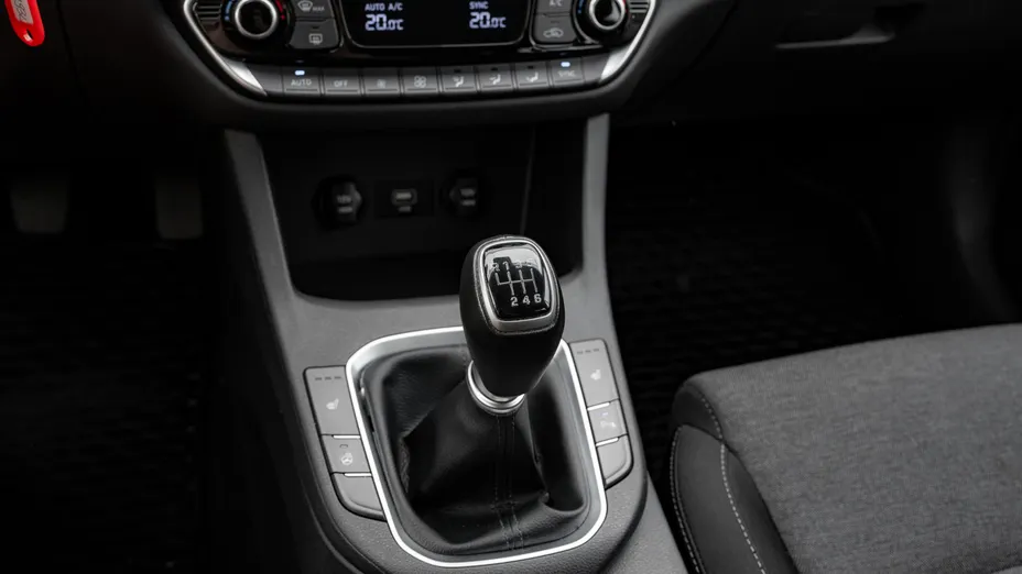 HYUNDAI i30 i30 1.5 DPI Smart