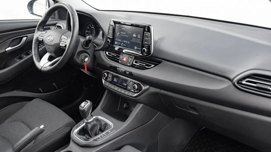 HYUNDAI i30 i30 1.5 DPI Smart