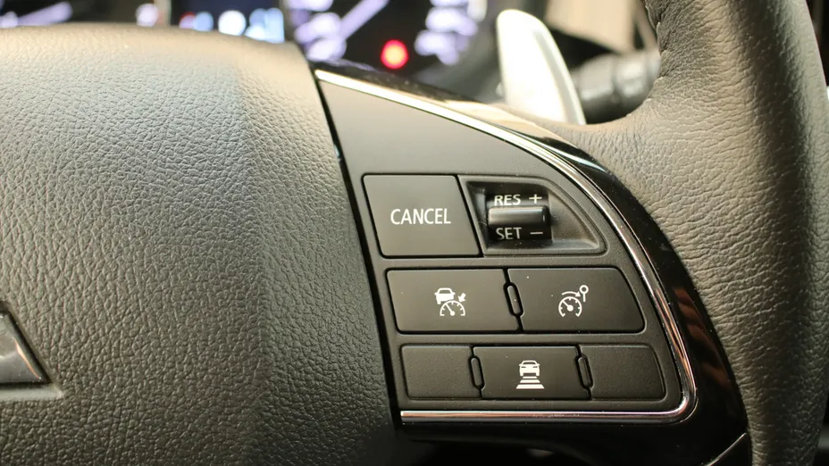 MITSUBISHI Outlander Outlander 2.0 Instyle SDA 4WD CVT