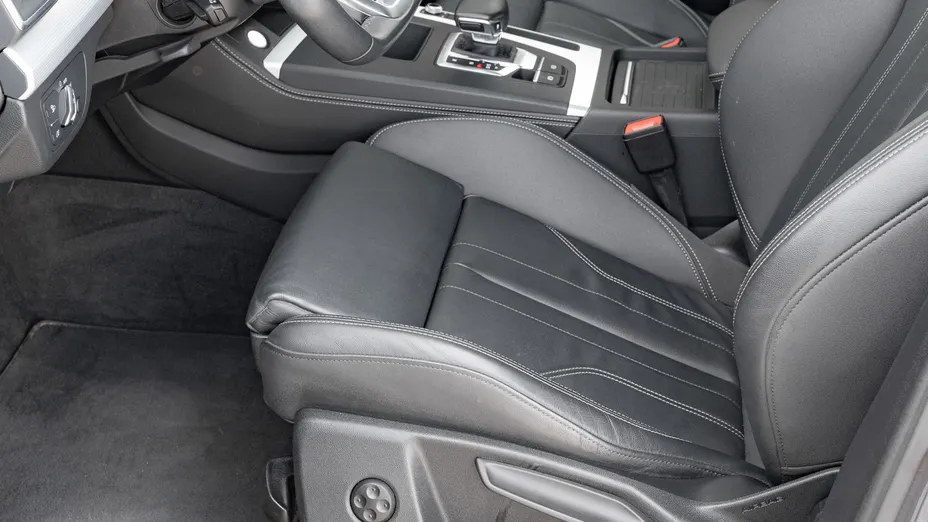 AUDI Q5 Q5 45 TFSI mHEV Quattro S Line S tronic