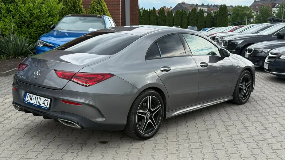 MERCEDES-BENZ CLA CLA 200 AMG Line 7G-DCT