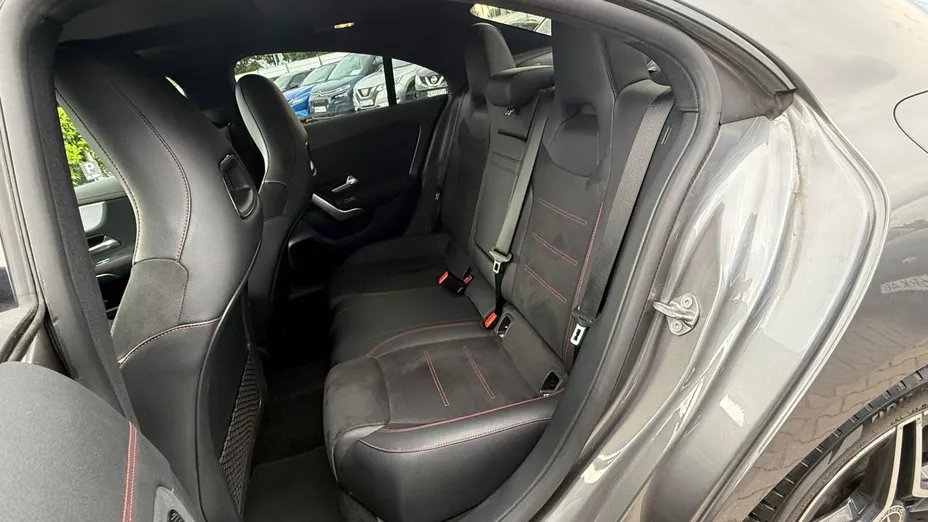 MERCEDES-BENZ CLA CLA 200 AMG Line 7G-DCT