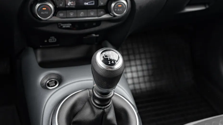 NISSAN Juke Juke 1.0 DIG-T N-Connecta