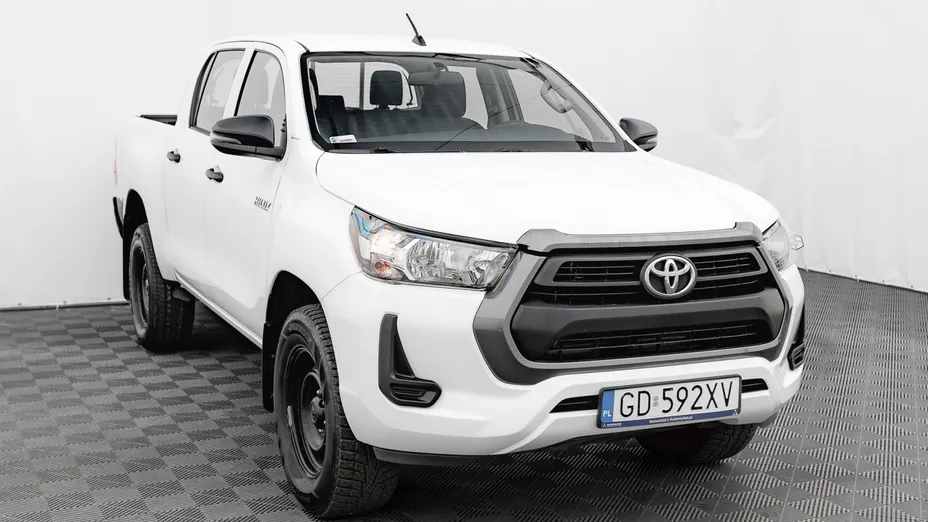 TOYOTA HiLux Hilux 2.4 D-4D Double Cab DLX 4x4