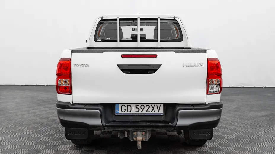 TOYOTA HiLux Hilux 2.4 D-4D Double Cab DLX 4x4