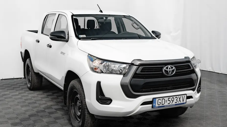 TOYOTA HiLux Hilux 2.4 D-4D Double Cab DLX 4x4
